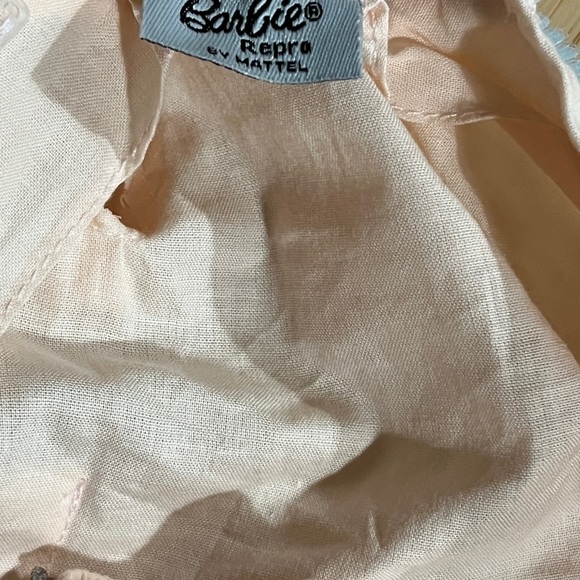 Barbie Reproduction Pink Pyjama Party Set - Picture 7 of 7